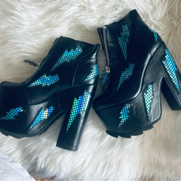 🖤 YRU Blue Lightning Platform Boots Size 6 - Picture 7 of 12